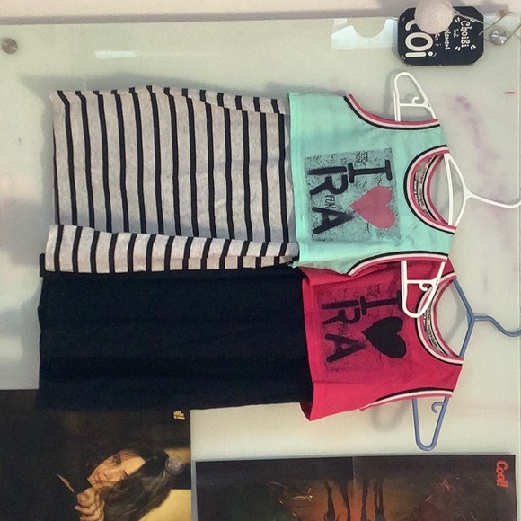 Matching dresses - Picture 1 of 2